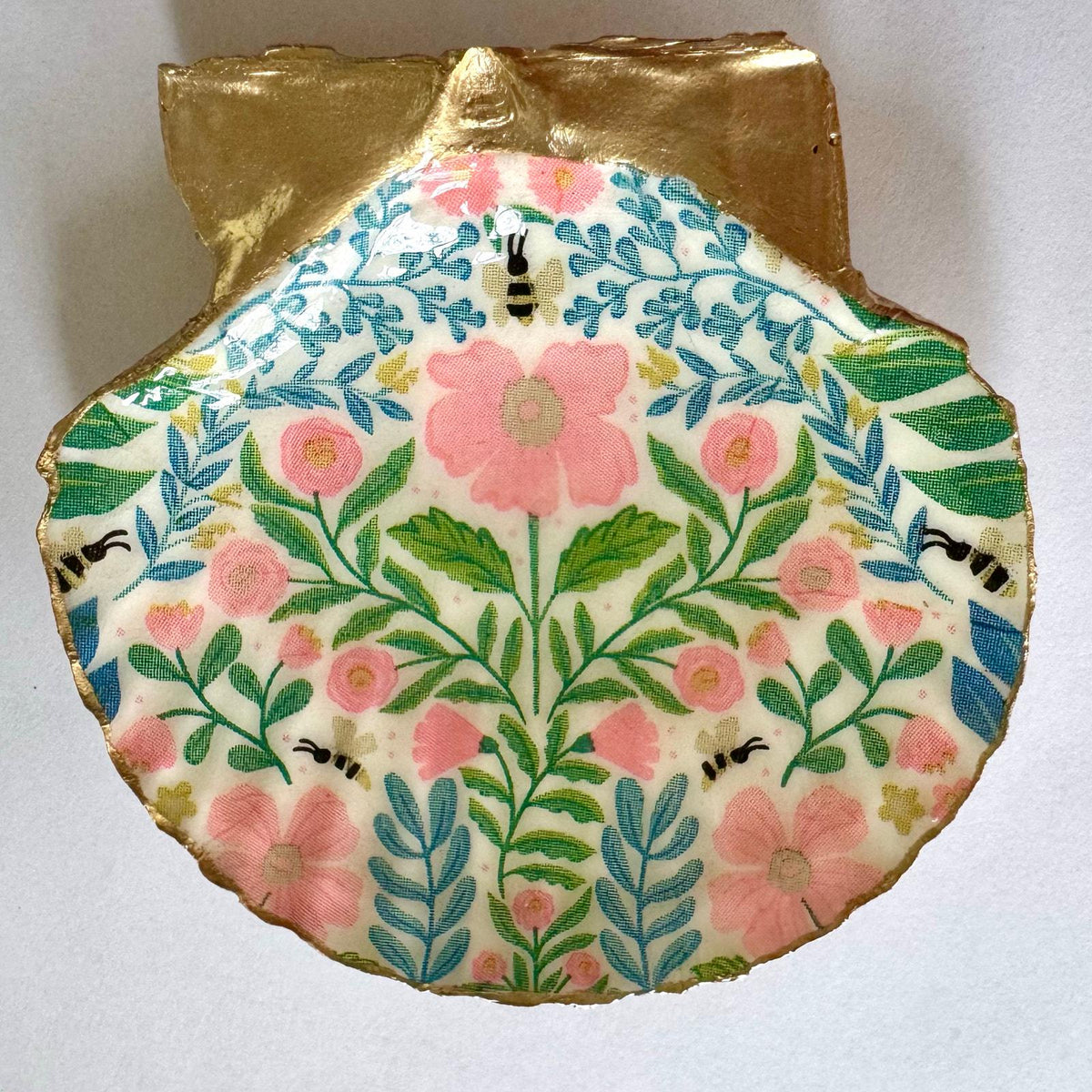 Folk Floral Garden & Bee Scallop Shell Ring Dish