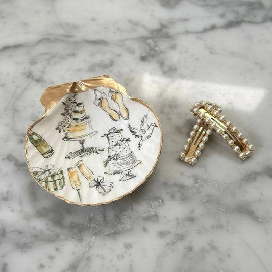 Wedding Cake Champagne Shell Ring Dish, Bridal Shower Gift