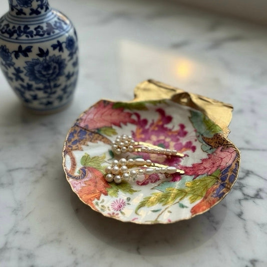 Maximalist Chinoiserie Floral Shell Ring Dish