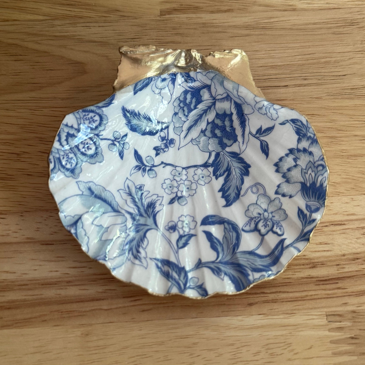 Blue Chinoiserie Floral Shell Jewelry Dish