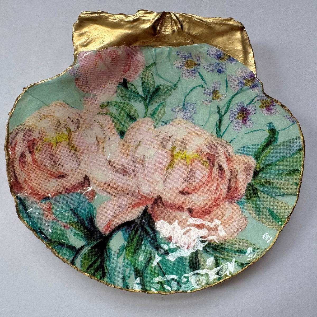 Additional view of vintage pink botanical shell trinket dish