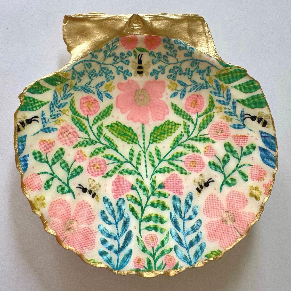 Folk Floral Garden & Bee Scallop Shell Ring Dish