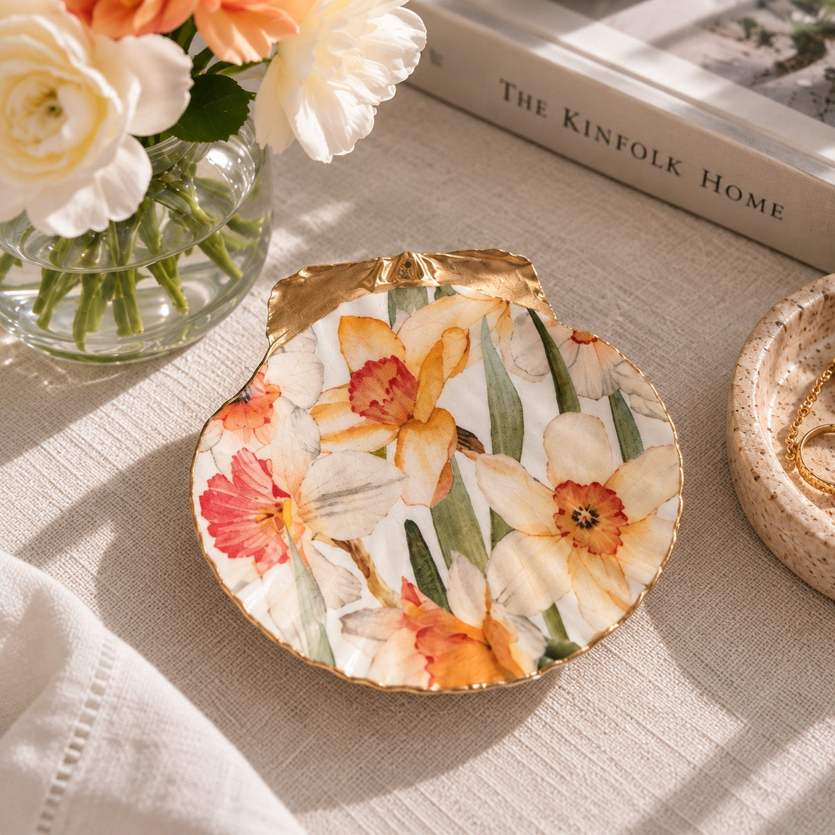 Daffodil Shell Trinket Dish, Watercolor Floral Ring Dish, Gold Edge Ring Dish