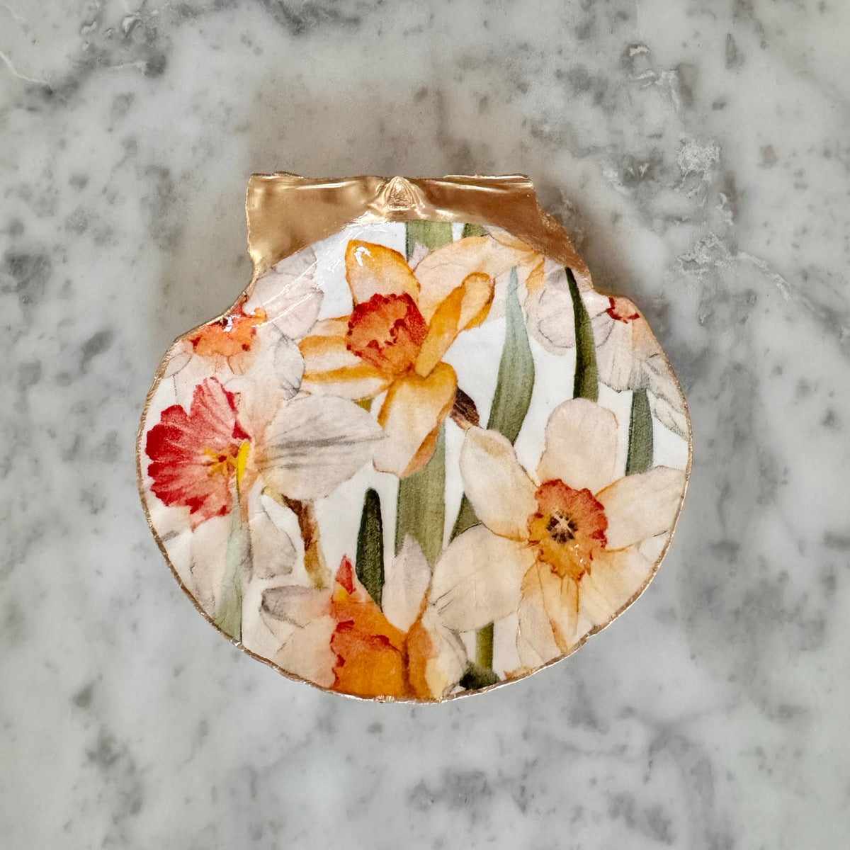 Daffodil Shell Trinket Dish, Watercolor Floral Ring Dish, Gold Edge Ring Dish
