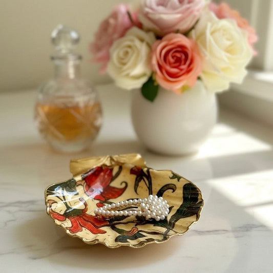 William Morris Style Red Floral Scallop Shell Ring Dish