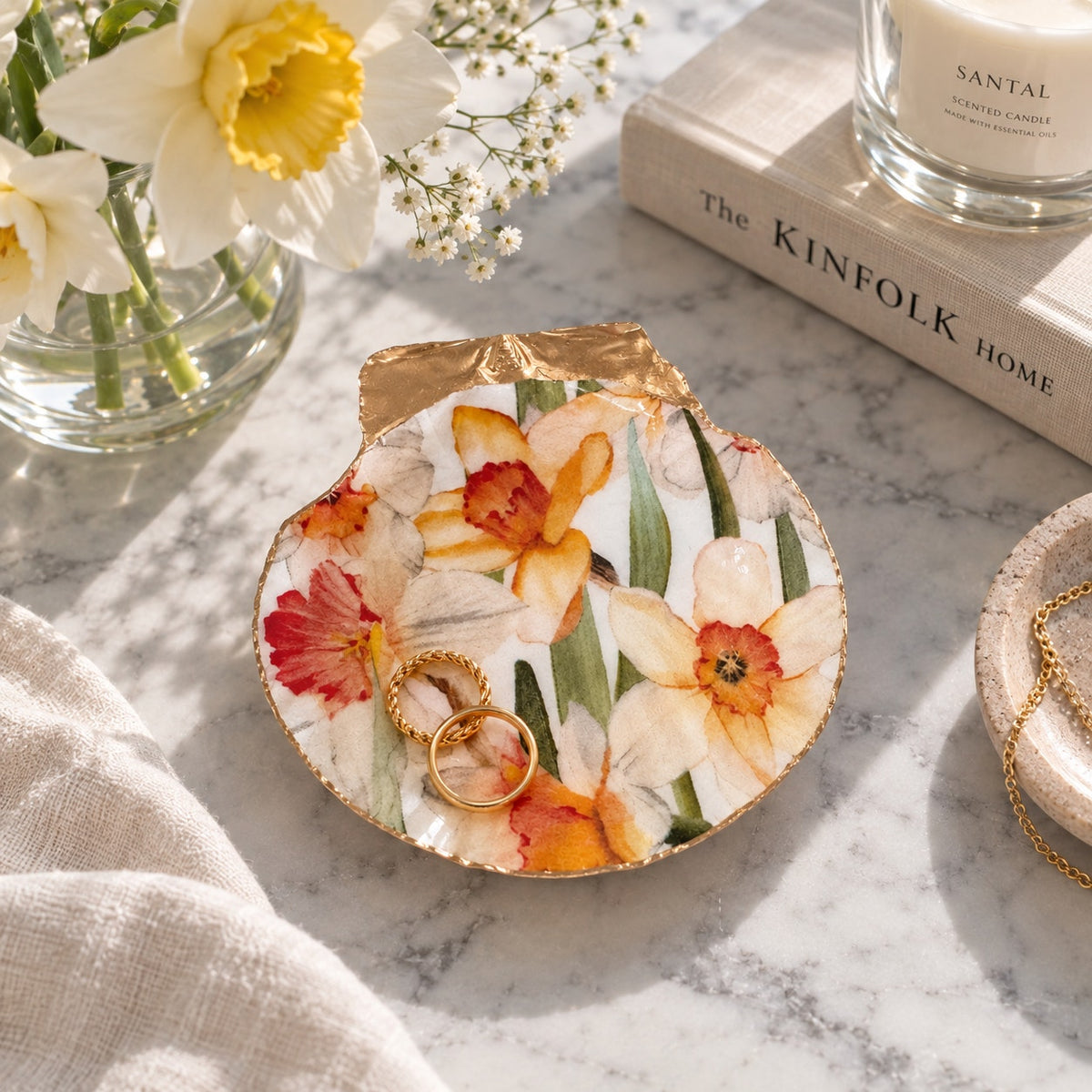 Daffodil Shell Trinket Dish, Watercolor Floral Ring Dish, Gold Edge Ring Dish
